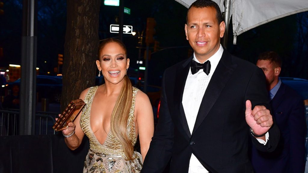 Jennifer Lopez Gets Real About Performing in Front of Alex Rodriguez Jennifer Lopez Gets Real About Performing in Front of Alex Rodriguez