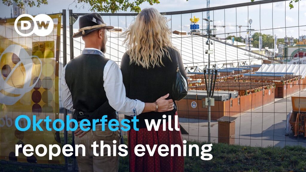 Waiters and staff are already back at the Wiesn Waiters and staff are already back at the Wiesn