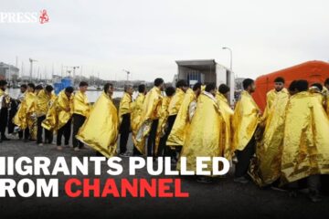 Channel migrant EMERGENCY as dinghy from France sinks on way to UK